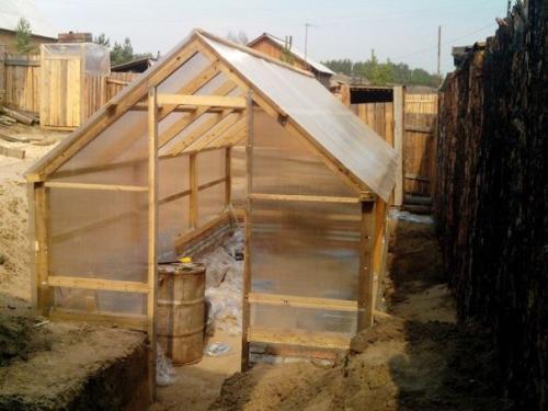 Как построить теплицу своими руками. 05 Как построить теплицу своими руками. 05