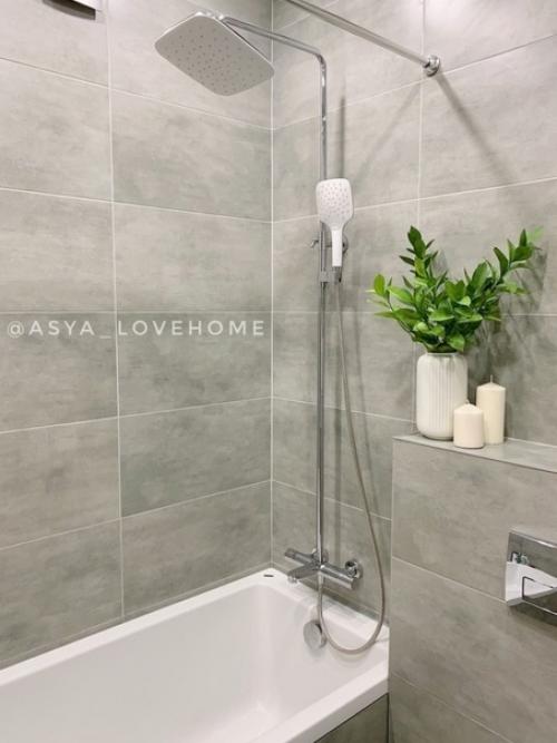 Даже мы не знаем, что тут больше заслуживает внимания: котейка или caнyзeл. 09