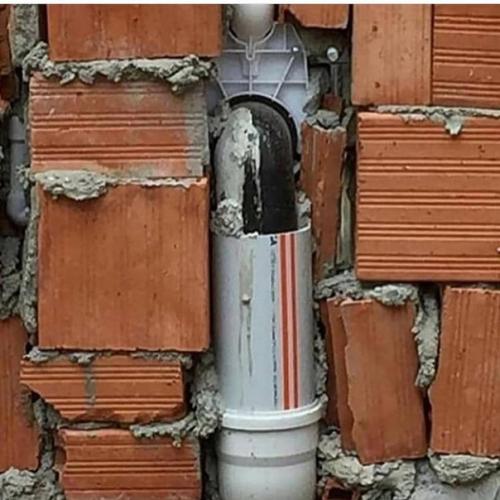 Шикарная работа сантехника - рукожопа. 02