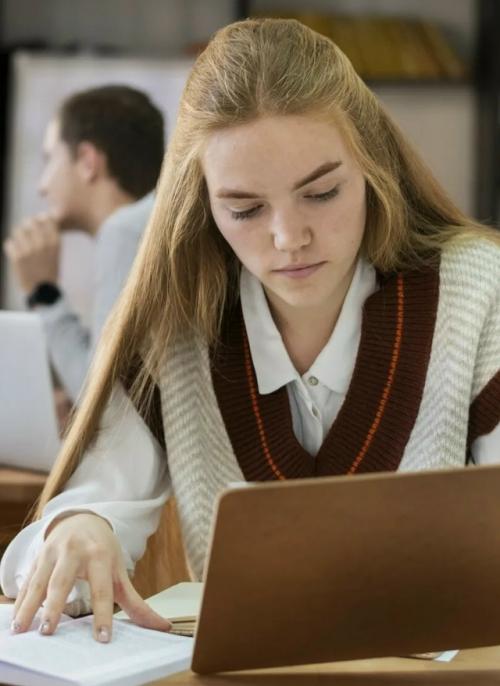 С 1 сентября 2026 года в России полностью отменят бакалавриат и магистратуру, сообщает госдума. 02