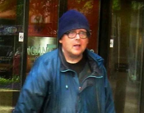 Самый богатый бомж в мире! 01