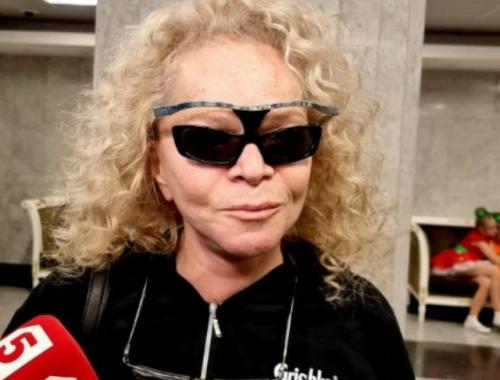 Долина отказалась отдать ключи от квартиры Лурье. 02