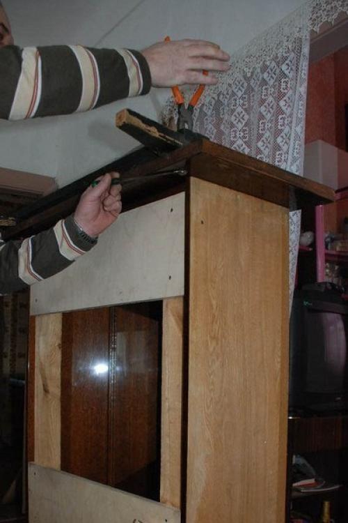 Превращение старого серванта в фальш - камин. 05 Превращение старого серванта в фальш - камин. 05