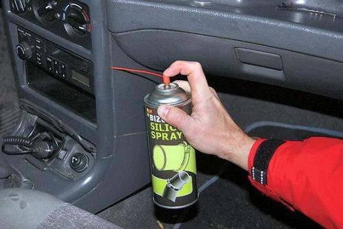 Силиконовая смазка для автомобиля? 04
