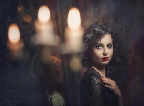 Возлюбленную его звали Маргаритою Николаевной. 03