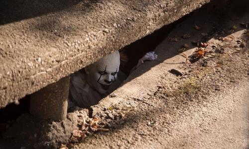 Онофотосет по мотивам ремейка фильма  Стивена кинга. 02