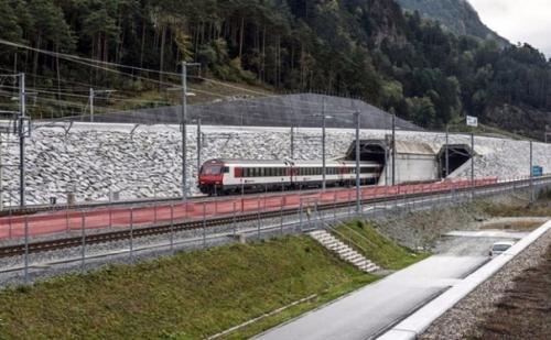 В Альпах открыт самый длинный и глубокий железнодорожный тоннель в мире. 02 В Альпах открыт самый длинный и глубокий железнодорожный тоннель в мире. 02