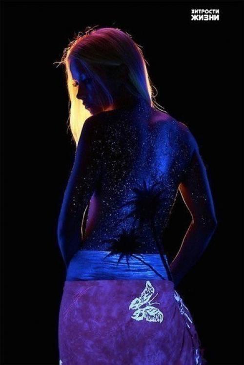 Естественную красоту женского тела фотограф и художник Джон попплтон подчеркивает боди - артом. 05