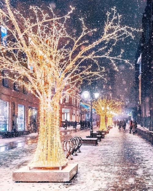 Праздничные реснички. Во всей суматохе - продумываю дизайн своей студии с нетерпением жду, что бы официально открыться и начать работать. 04