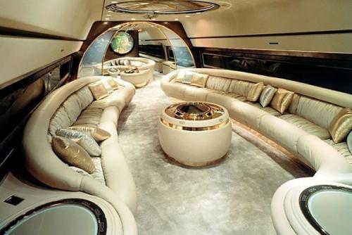 Небо в алмазах или драгоценные самолеты самых известных богачей мира. 07