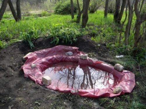 Устройство пруда с пленочной гидроизоляцией. 03