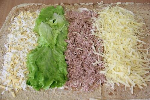 Рулет из лаваша с печенью трески. 04 Рулет из лаваша с печенью трески. 04