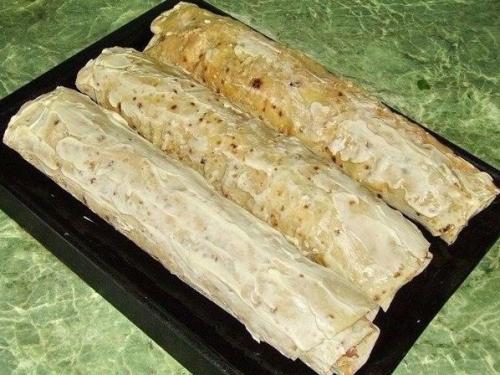 Распродажа матовых помад Kylie Jenner Birthday. 03