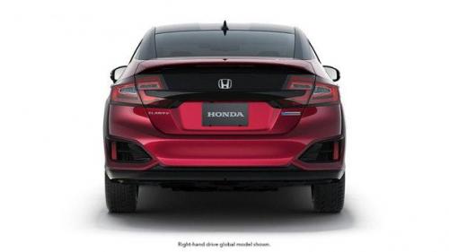 Автомобиль на водородных топливных элементах Honda Clarity Fuel Cell поступил в продажу в Японии. 07
