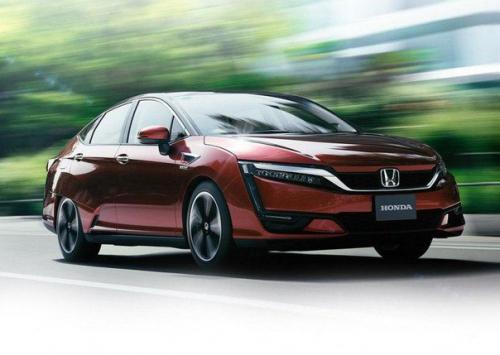 Автомобиль на водородных топливных элементах Honda Clarity Fuel Cell поступил в продажу в Японии. 08