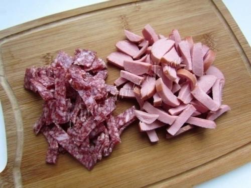 Солянка с колбасой и курицей. 02