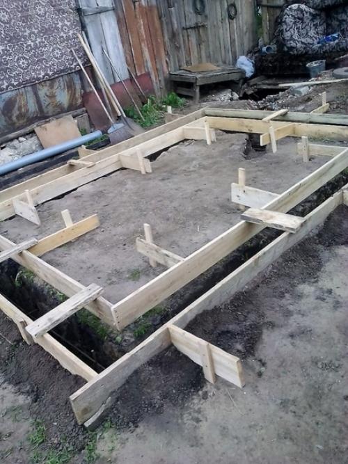 Пошаговое строительство моей баньки. 01