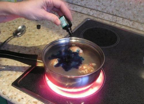 Мы красим яйца оригинальным способом. 06