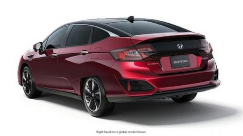 Автомобиль на водородных топливных элементах Honda Clarity Fuel Cell поступил в продажу в Японии. 02