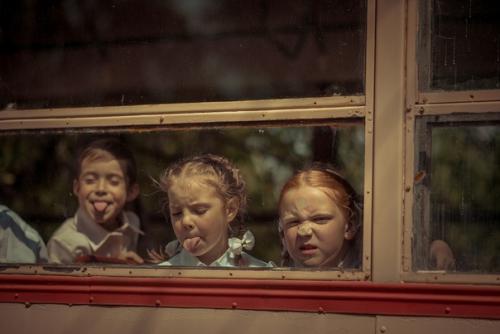 Кто-нибудь помнит такую атмосферу, когда куда-то едешь с классом? 06