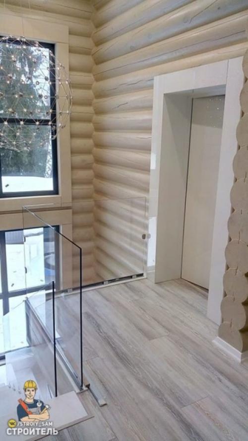 Достроили и сделали ремонт в доме. 09