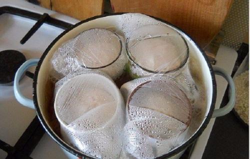 Варёная колбаса в кружке. 03 Варёная колбаса в кружке. 03