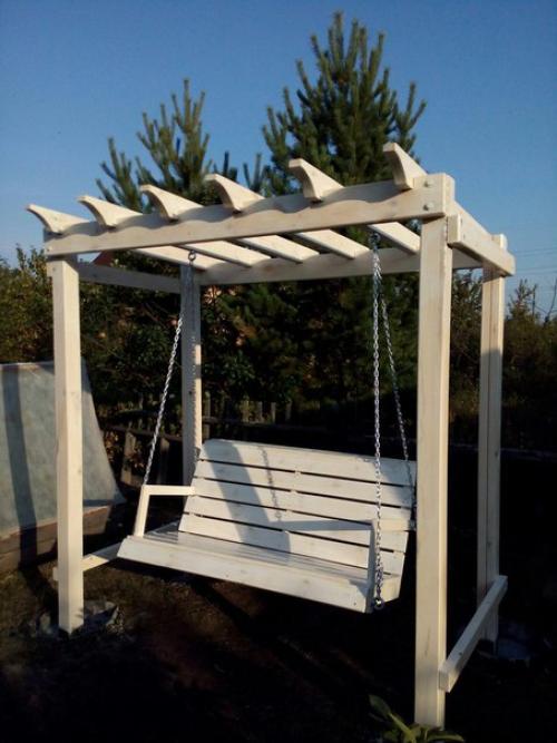 Сделал дачные качели для семьи. 04