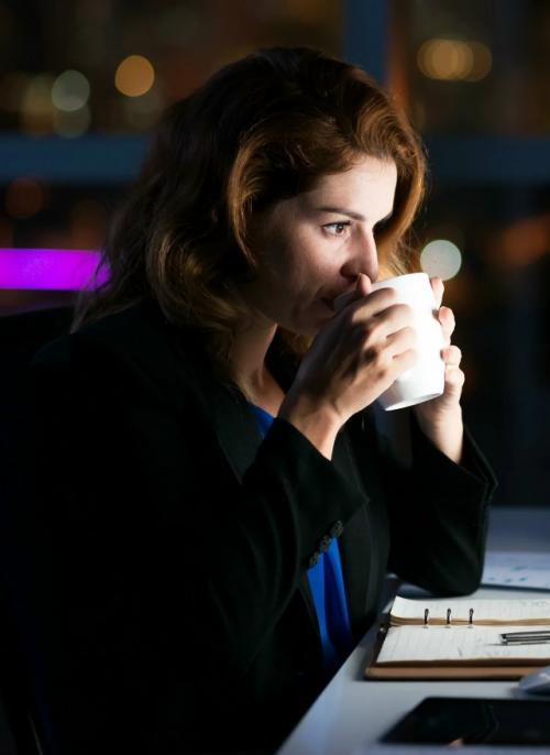 Работа в ночное время риск инфаркта и сердечно-сосудистых проблем повышает. 01