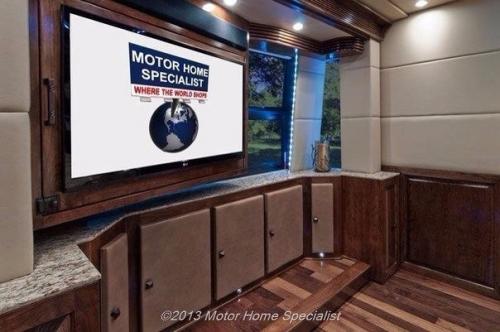 Автобус - дом.  Отличный вариант для путешествий. 03