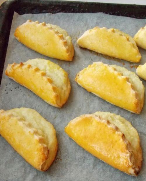 Домашние сочники с творогом. 09