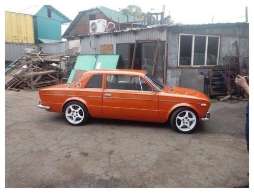 Страшно подумать, сколько денег в это вложено. 01