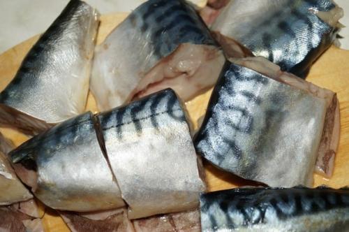 Рецепт скумбрии, тушеной с морковью и луком. 01 Рецепт скумбрии, тушеной с морковью и луком. 01