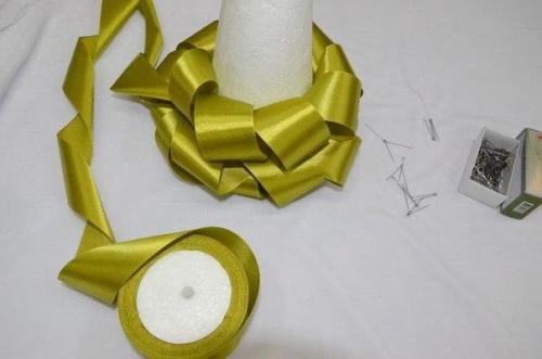 Ёлочка из атласной ленты. 03