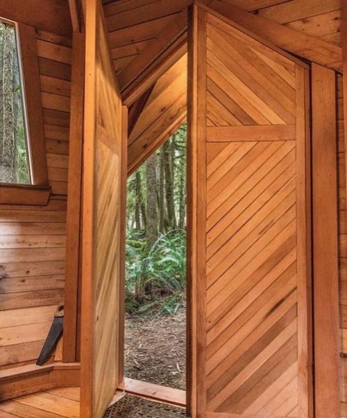 Пирог из отрубей. дд атака. Сашенька Черепаня.  Для коржа: 2 яйца, 5 ст.  л. овсяных отрубей, 1 ст. л. пшеничных отрубей, 2 ст. 03