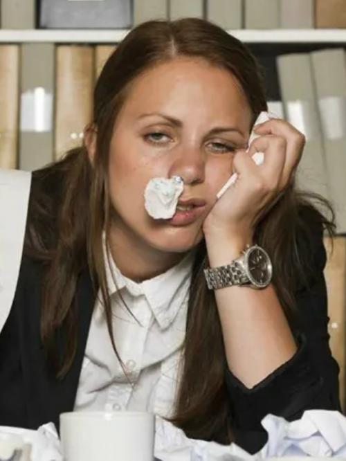 В России вновь заговорили о возможном переходе на шестидневную рабочую неделю. 02