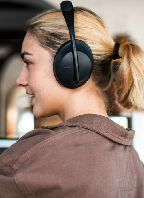 Наушники могут быть связаны с рисками для здоровья - к такому выводу пришли исследователи. 01