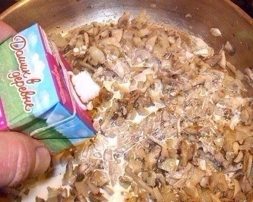 Иногда жульен можно вместе с кокотницей съесть. 04 Иногда жульен можно вместе с кокотницей съесть. 04