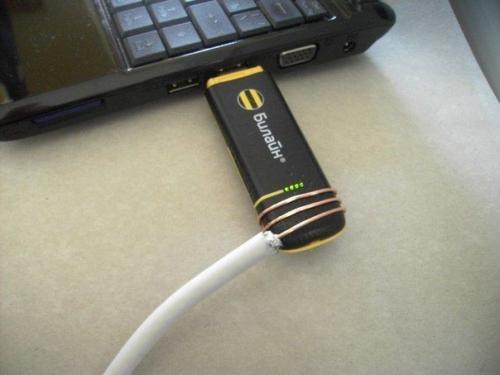 Самодельная баночная антенна для увеличения дальности и повышения скорости 3G и Wi - Fi сетей. 05