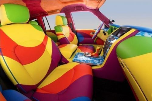 Сумасшедший - разноцветный Infiniti Qx56 Yellow Submarine. 07