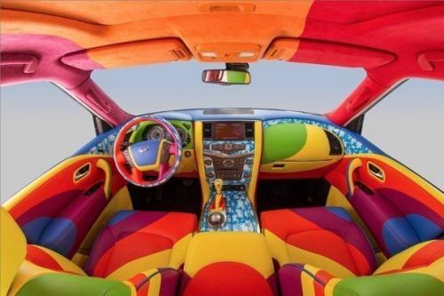 Сумасшедший - разноцветный Infiniti Qx56 Yellow Submarine. 04