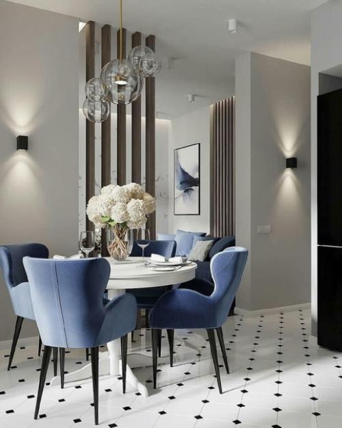 Светлая и просторная кухня. 02