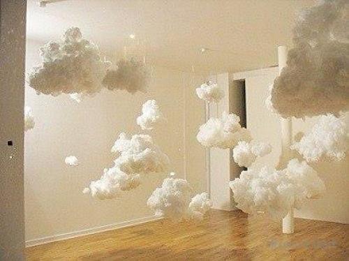 Облако из воздушных шариков, клея бумаги и ваты. 04 Облако из воздушных шариков, клея бумаги и ваты. 04