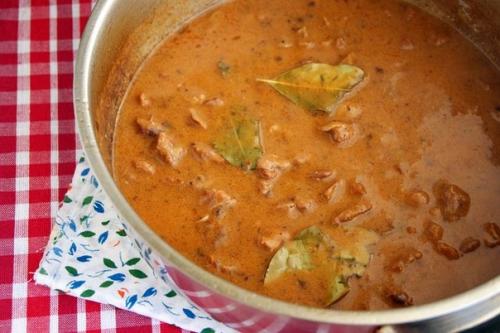 Куриные желудочки в подливке. 09