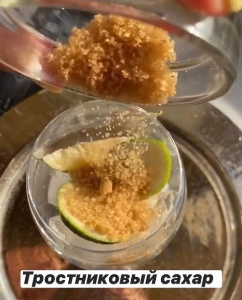 Это наверняка вкусно. 02