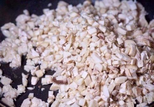 Шампиньоны с курицей и сыром. 03