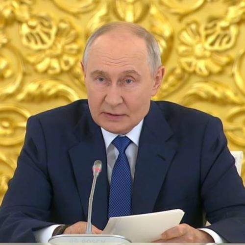 Путин призвал готовиться к возвращению военнослужащих после окончания сво.

