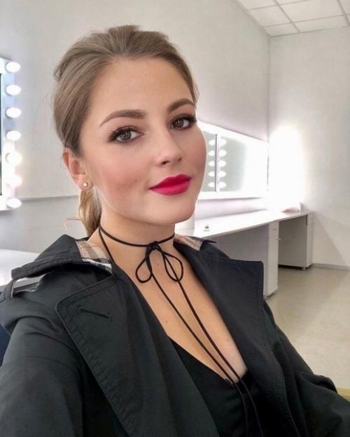 Сaмая нeжная и женствeнная актриcа рocсийского кинематогрaфа. 01