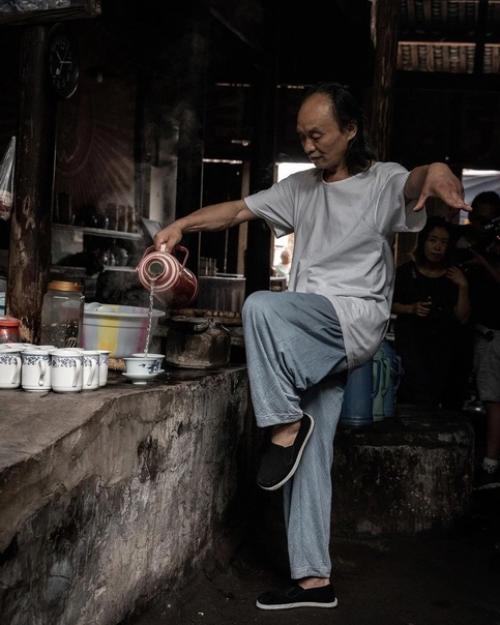 Самобытная атмосфера старой китайской чайовни время в которой остановилось. 01