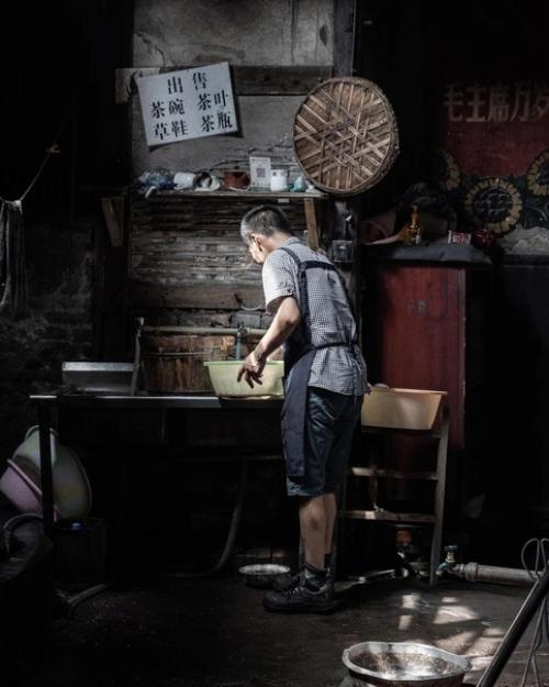 Самобытная атмосфера старой китайской чайовни время в которой остановилось. 05