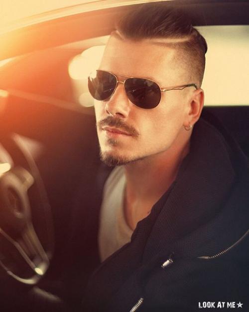 Нас становится все больше. 01